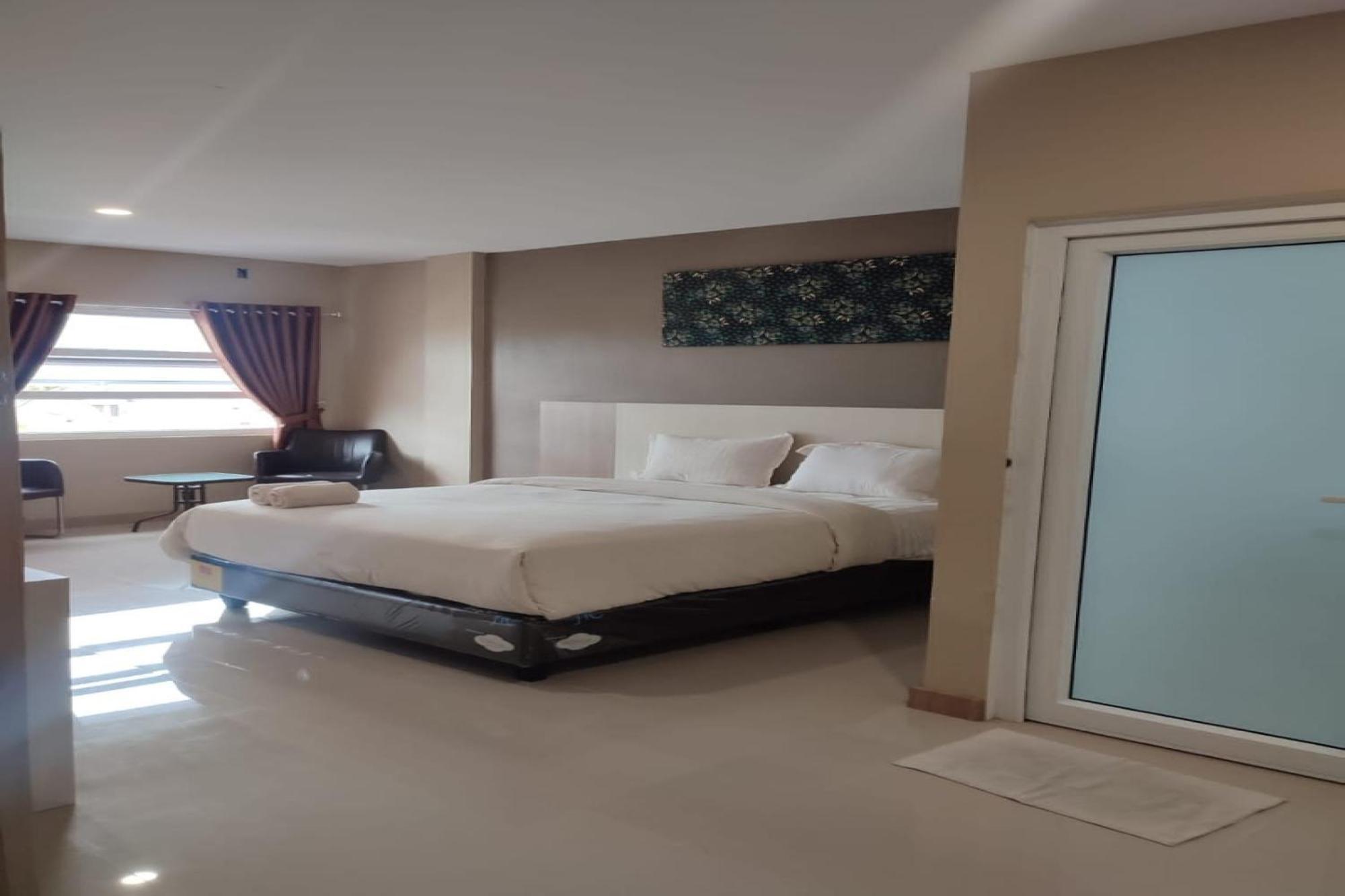 Hotel Super Oyo Capital O 2018 Ring Road Syariah 3*