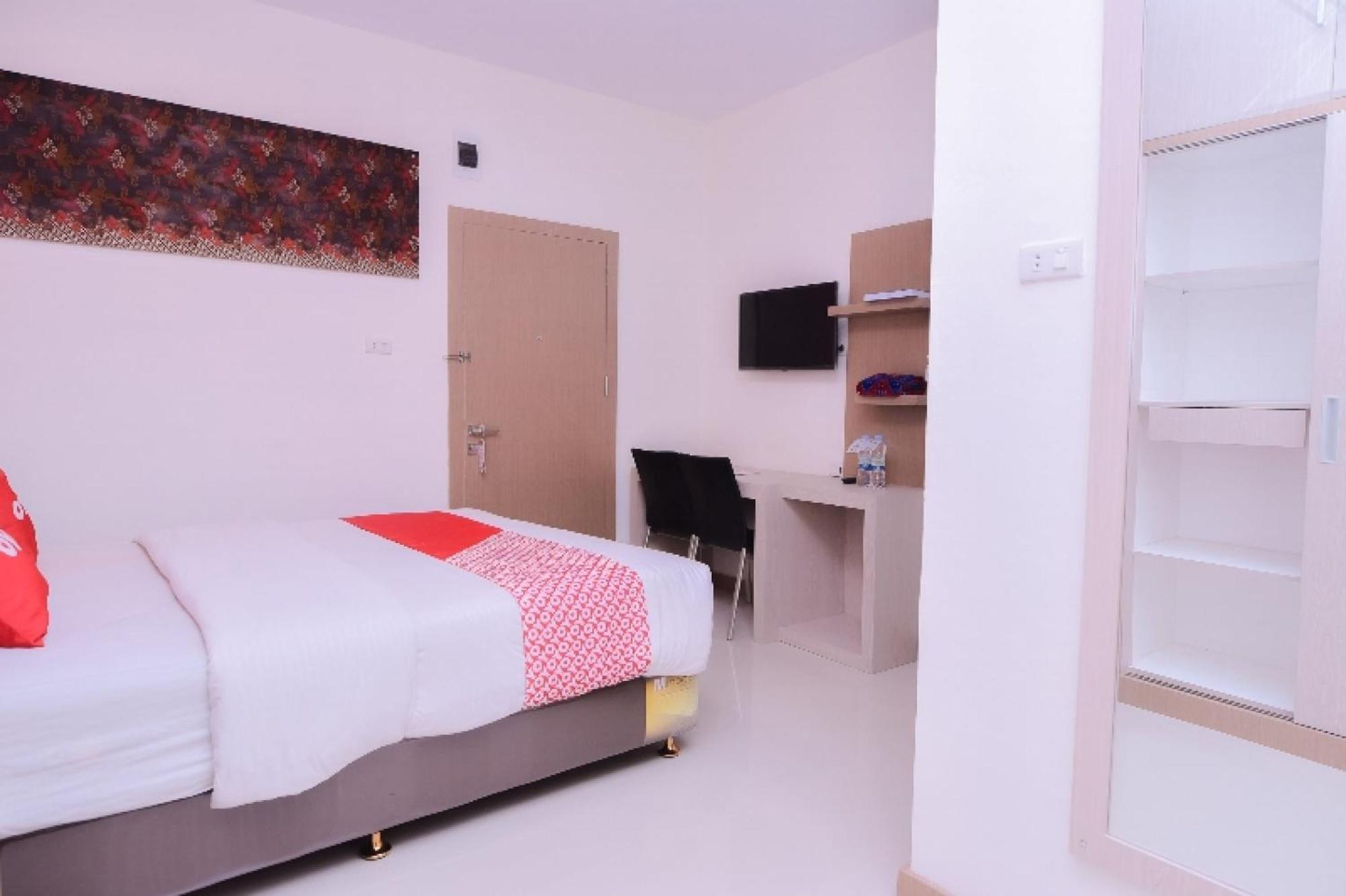 Super Oyo Capital O 2018 Ring Road Syariah Hotel 3*